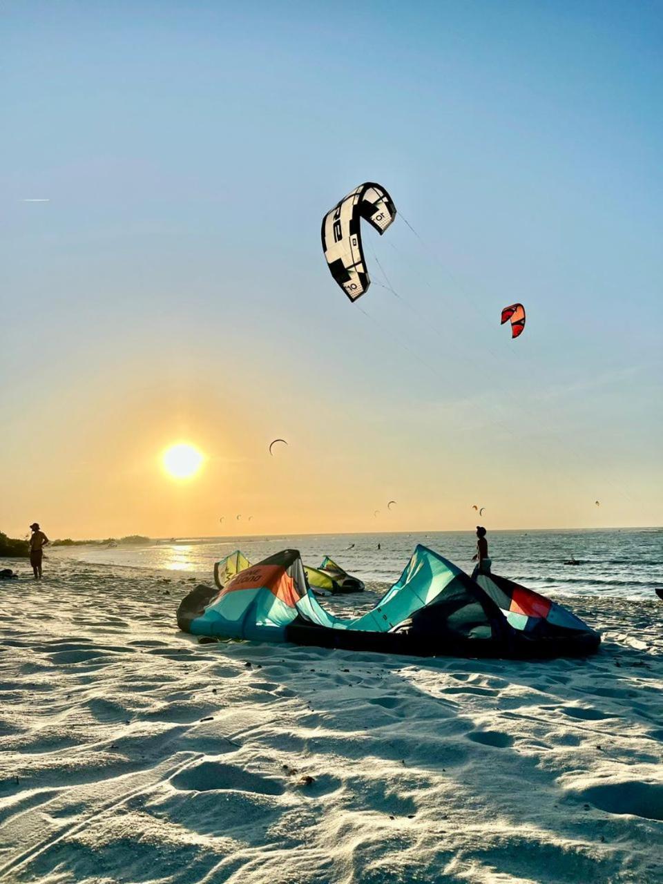 Dumangue Kite House Hotel Guriu Екстериор снимка
